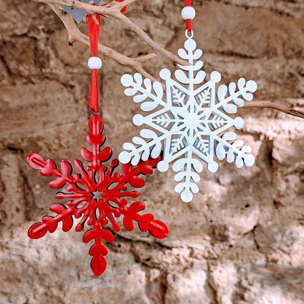Red or White Tin Snowflake Decoration