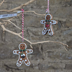 Gingerbread Man with Apple or Pudding Buttons