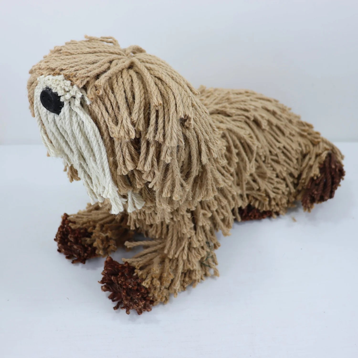 Daisy Dog Lyingdown (Cream)